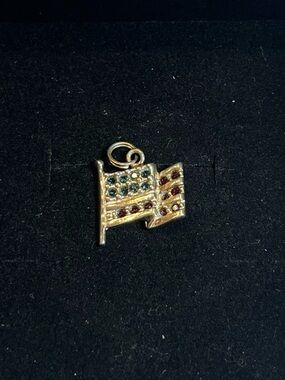 Vintage Sterling silver flag charm pendant. Patriotic.